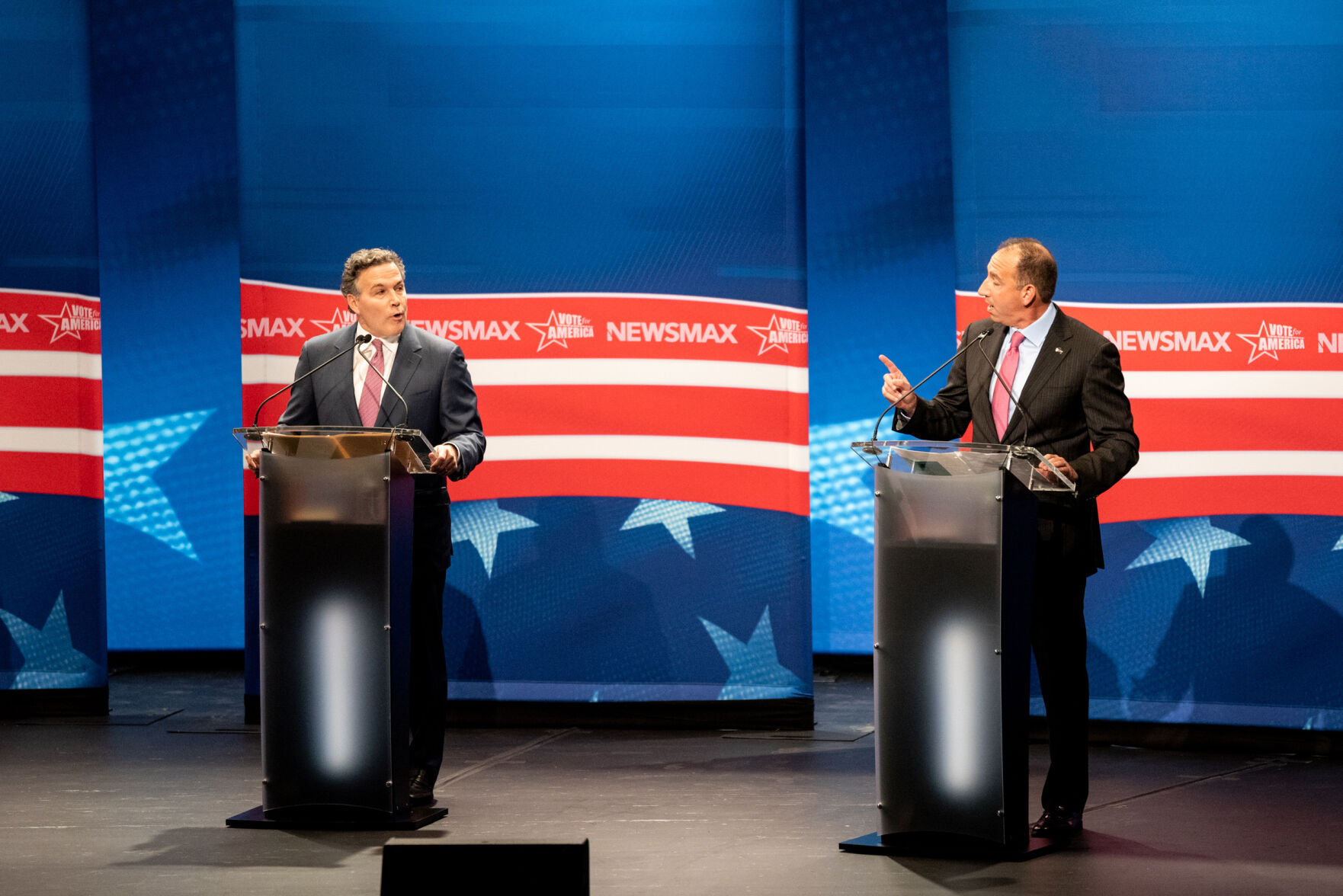 GOPsenatedebate-mccormick bartosTM-19.jpg